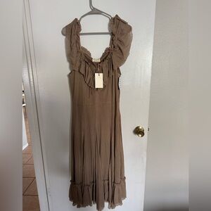 Brand new joyfoile jade boho dress